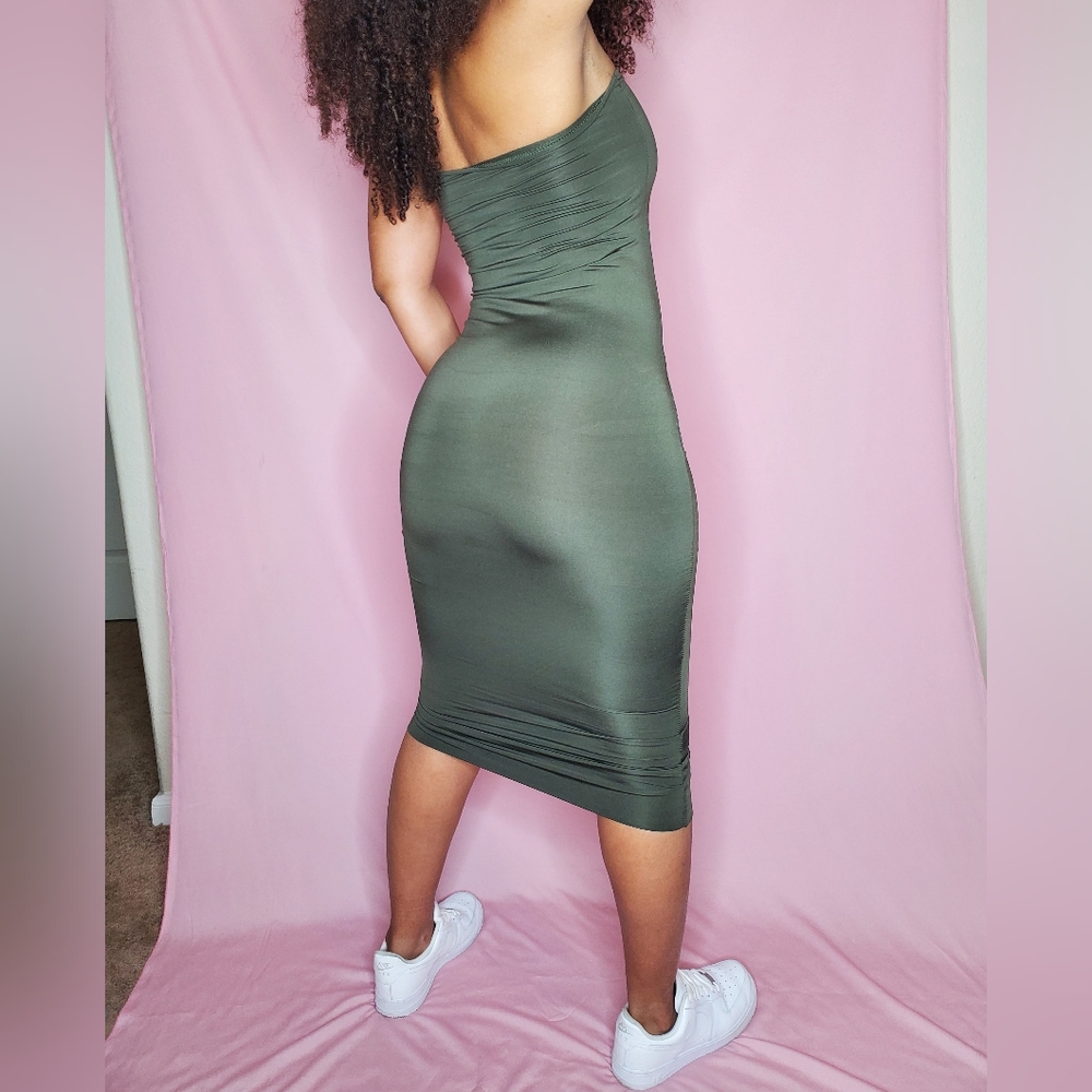 Tube Dress - Picture 8 of 8